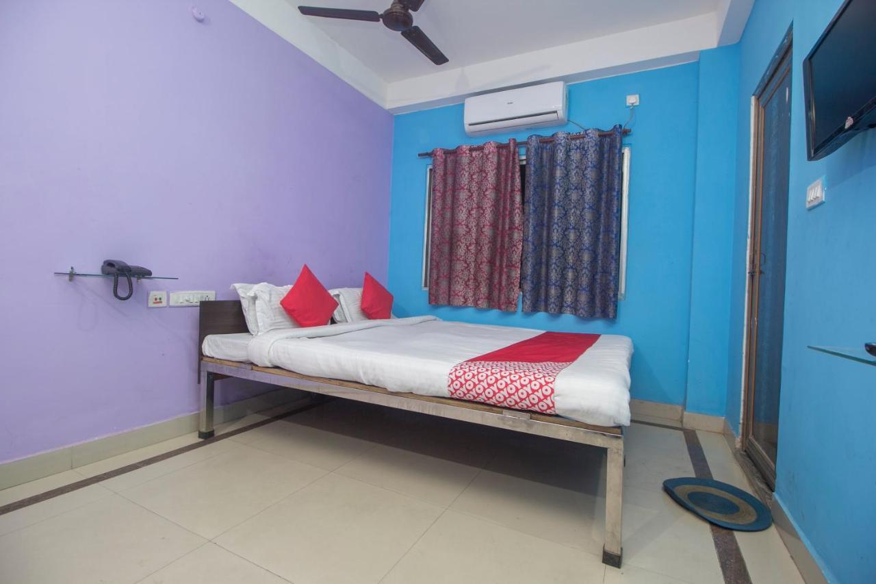 Spot On 24229 Radharani Lodge Siliguri Exterior foto